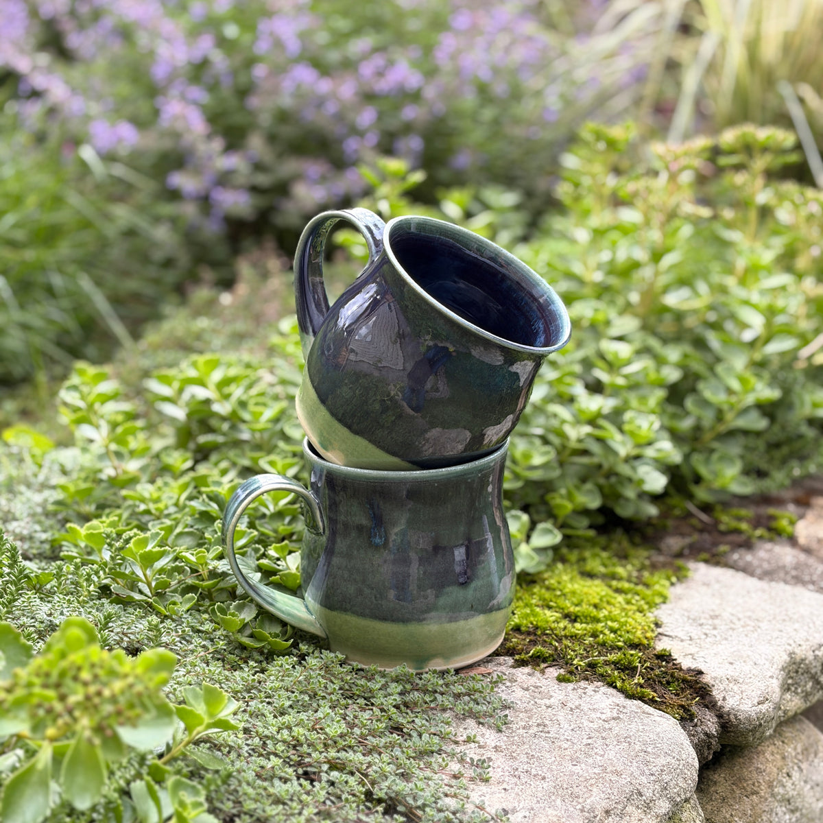 Belly Mug- Navy and Turq