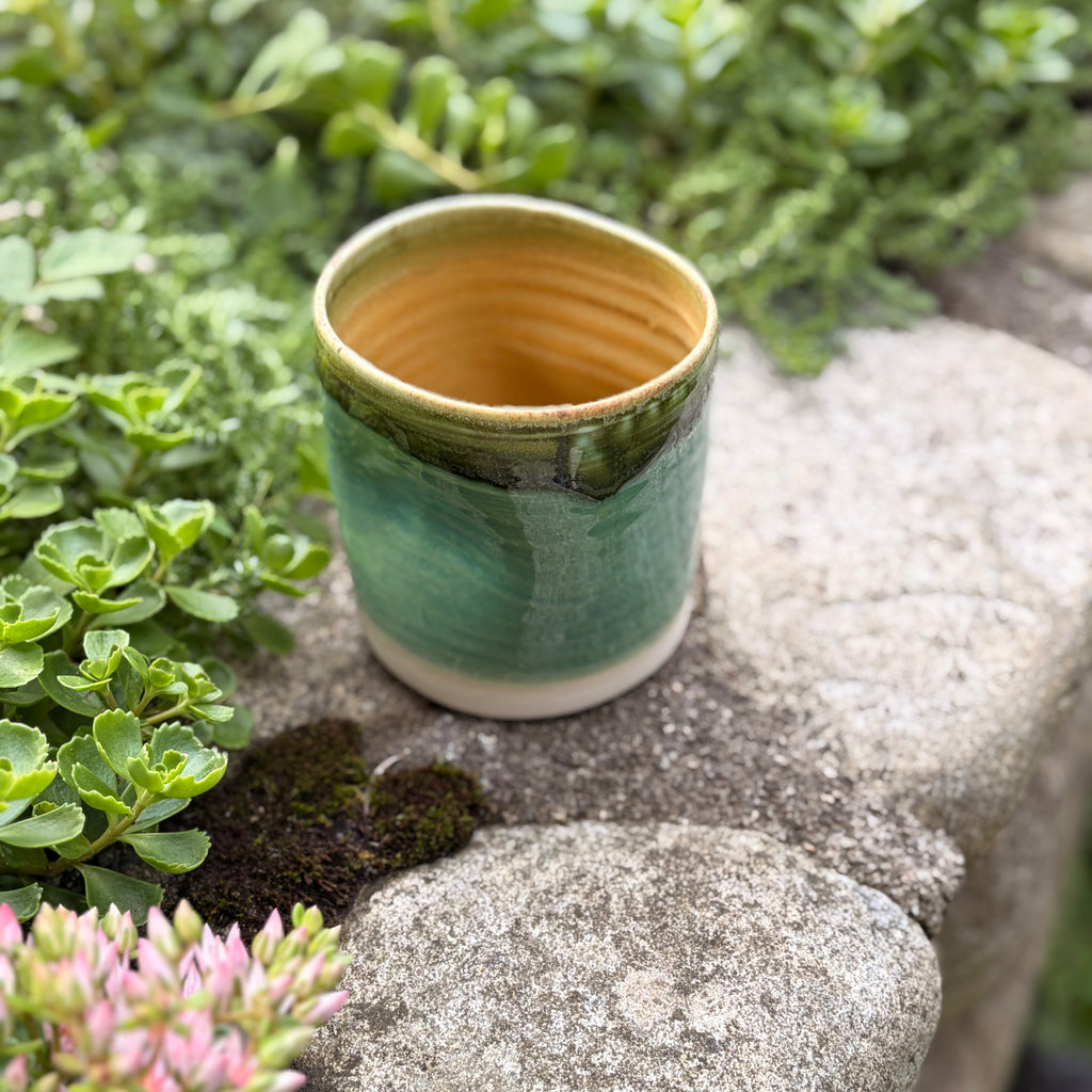 Pinch Mug-Turqouise and Dijon