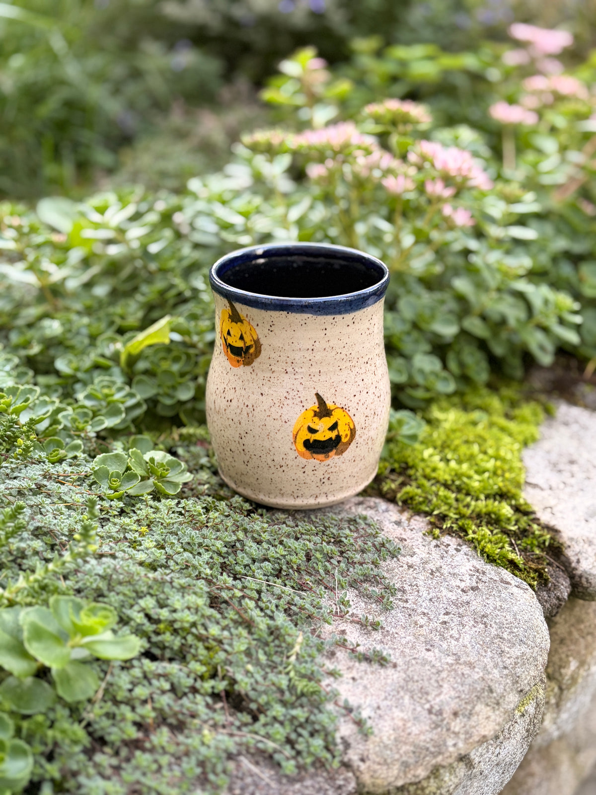 Pumpkin Belly Mug- Black/Blue